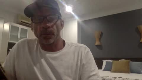 pedro________8 online show from January 4, 8:39 am