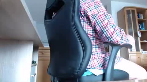 pedrodollo online show from February 16, 9:59 am