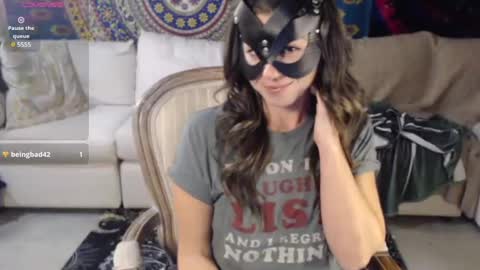 NEXT CHILL SESH  1130 930pm -ish PEEK online show from December 10, 2:38 am