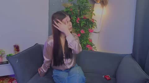 Betty online show from April 2, 6:33 am