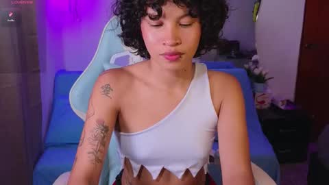 peggy-funn online show from December 3, 1:13 am