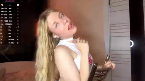 Mary online show from September 10, 4:40 pm