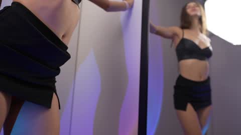 Snapshot of pelagy chatting on December 17, 4:00 pm Pelagy Show time 2-10 pm Dubai time zone online show from December 17, 4:00 pm