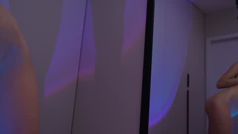 Snapshot of pelagy chatting on January 5, 6:24 pm Pelagy Show time 2-10 pm Dubai time zone online show from January 5, 6:24 pm