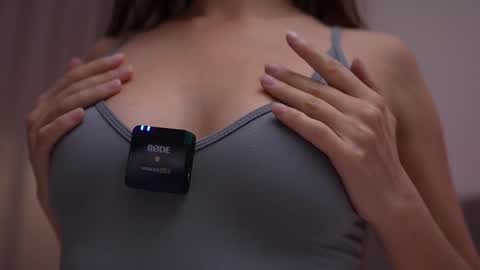 Snapshot of pelagy chatting on October 29, 12:07 pm Pelagy Show time 2-10 pm Dubai time zone online show from October 29, 12:07 pm