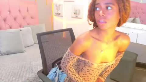 peneelopeecute online show from July 29, 7:12 pm