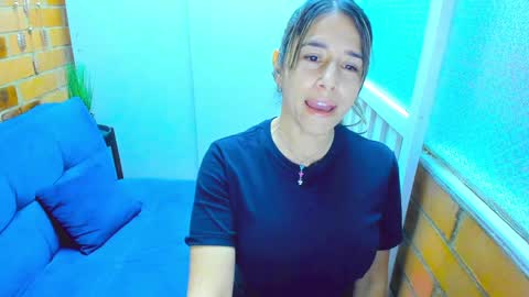 Penelope online show from December 18, 6:25 pm