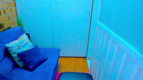 Penelope online show from January 9, 9:58 pm