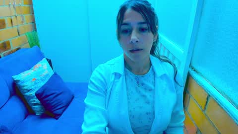 Penelope online show from January 10, 6:38 pm