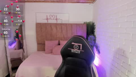 penelope online show from September 24, 4:05 am