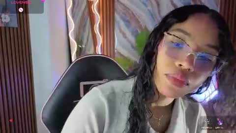 penelope online show from June 11, 3:26 am