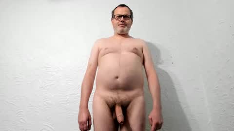 Vincent Howard online show from January 15, 6:00 pm