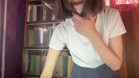 Snapshot of pennilinka chatting on March 28, 2:38 pm Alya online show from March 28, 2:38 pm