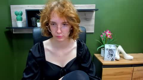 Penny online show from September 25, 6:39 am