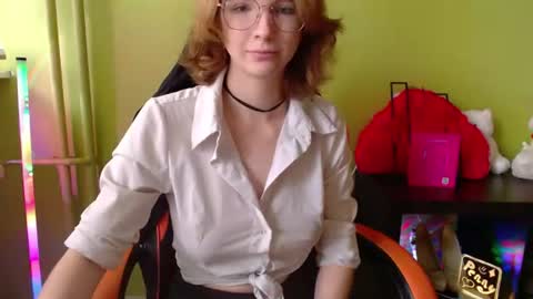 Snapshot of penny_lust chatting on June 14, 6:48 am Penny online show from June 14, 6:48 am