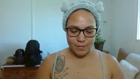 Megan online show from February 14, 2:25 pm