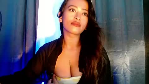 Snapshot of pepper_stripper chatting on July 25, 5:21 pm Pepper Stripper online show from July 25, 5:21 pm