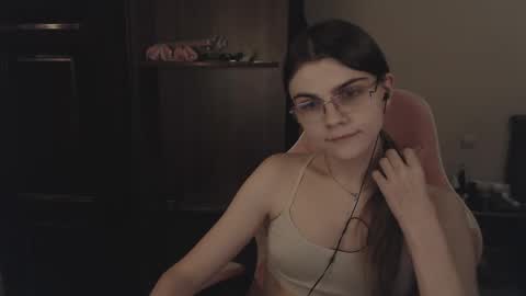 Farida online show from February 16, 1:25 am