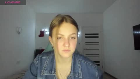 Snapshot of perditapravdina chatting on December 10, 5:00 pm PerditaPravdina online show from December 10, 5:00 pm