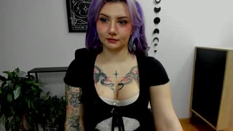 Gabbie online show from January 13, 6:38 pm