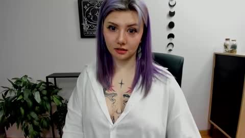 Gabbie online show from January 26, 2:08 pm