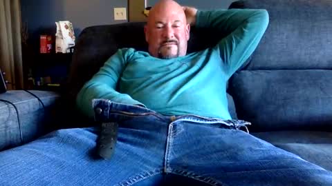 Snapshot of perfectcockdaddy chatting on January 27, 9:00 pm perfectcockdaddy online show from January 27, 9:00 pm