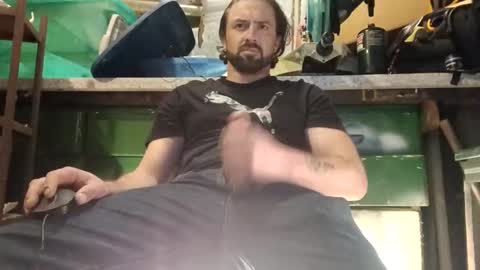 Snapshot of perfectcumfort92 chatting on October 18, 3:35 pm perfectcumfort92 online show from October 18, 3:35 pm