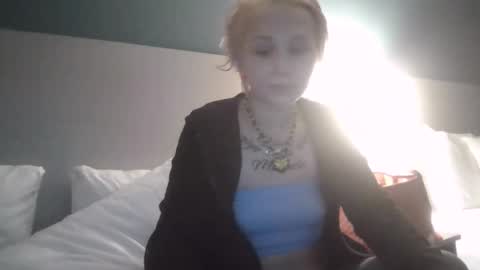 perfectly222peachy online show from December 21, 5:36 am