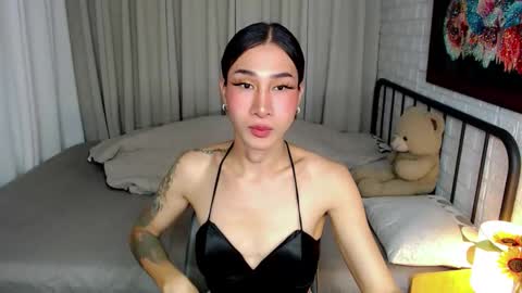 Chloe online show from December 23, 1:25 am