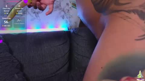 Anna online show from December 9, 1:24 pm