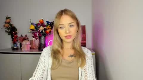 Snapshot of perfectxcindy chatting on October 22, 5:30 am Cindy online show from October 22, 5:30 am