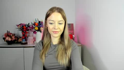 Snapshot of perfectxcindy chatting on December 3, 6:43 am Cindy online show from December 3, 6:43 am