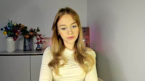 Cindy online show from May 15, 4:19 am