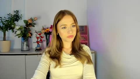 Cindy online show from June 12, 5:06 am