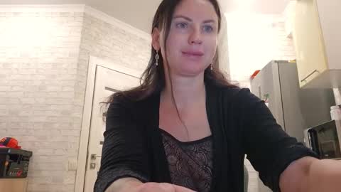 performance_studio online show from March 17, 10:24 pm