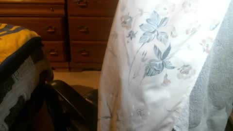 Snapshot of perkymalenipples chatting on February 3, 11:10 pm perkymalenipples online show from February 3, 11:10 pm