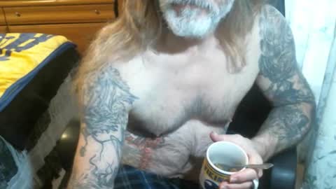 Snapshot of perkymalenipples chatting on March 16, 1:26 pm perkymalenipples online show from March 16, 1:26 pm