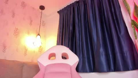 Perla online show from July 19, 12:47 am