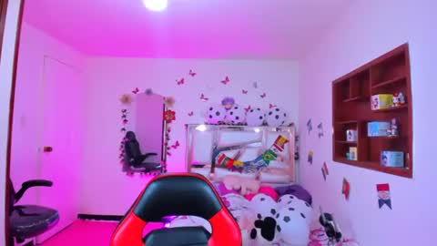 PERLA online show from July 3, 11:44 pm