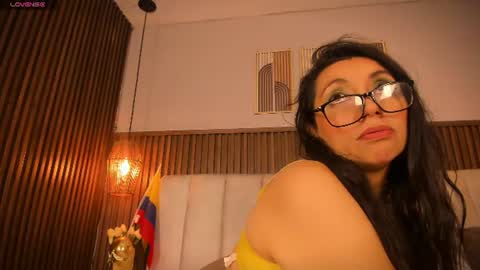 Snapshot of perlapreciosa chatting on July 5, 4:19 am PerlaPreciosa online show from July 5, 4:19 am