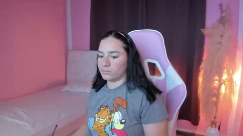 Snapshot of persefone_saira chatting on May 21, 11:39 am Marie online show from May 21, 11:39 am