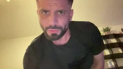 persianprince_13 online show from April 23, 4:24 am