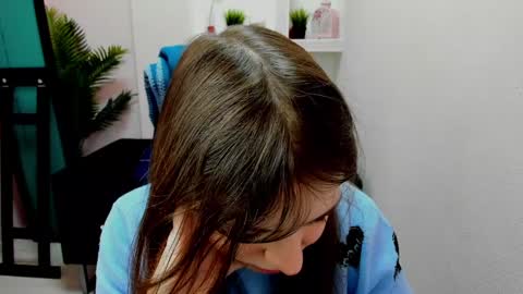 horror flying on the wings of the night.... online show from January 5, 5:20 am