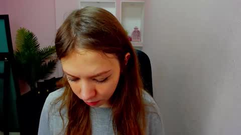 horror flying on the wings of the night.... online show from October 25, 10:34 am