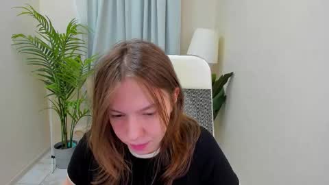 Snapshot of persinaky chatting on March 7, 10:45 am horror flying on the wings of the night.... online show from March 7, 10:45 am