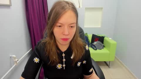 Snapshot of persinaky chatting on March 14, 10:42 am horror flying on the wings of the night.... online show from March 14, 10:42 am