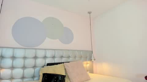 Lizza online show from February 9, 11:47 am