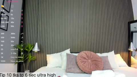 Lizza online show from September 27, 11:37 am