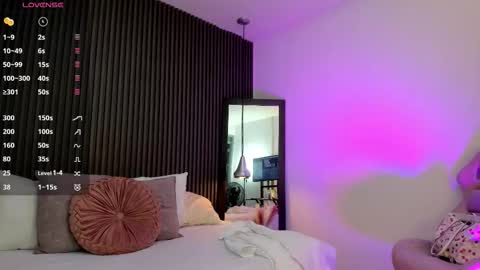 Lizza online show from October 21, 11:22 am