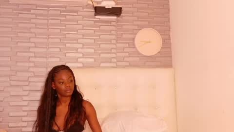 pervert_shydoll online show from April 1, 3:18 am